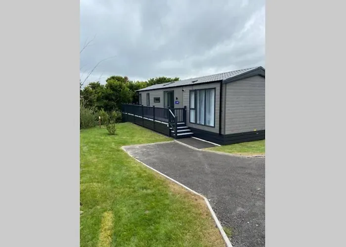 Lowena Lodge - Padstow
